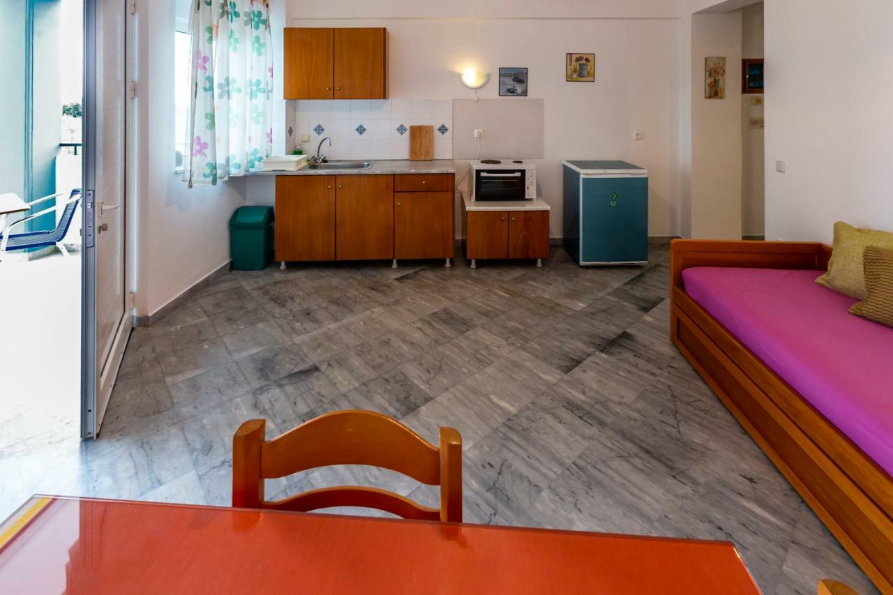 Iris Apartments Храні Екстер'єр фото