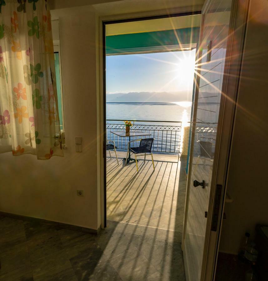 Iris Apartments Храні Екстер'єр фото
